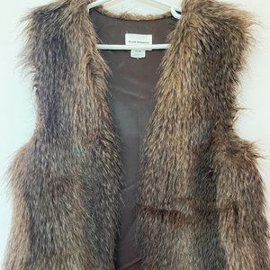 Club Monaco - Matilda Faux Fur Vest || Brown Shade